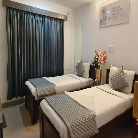 Yahweh Suites บังกาลอร์ ภายนอก รูปภาพ